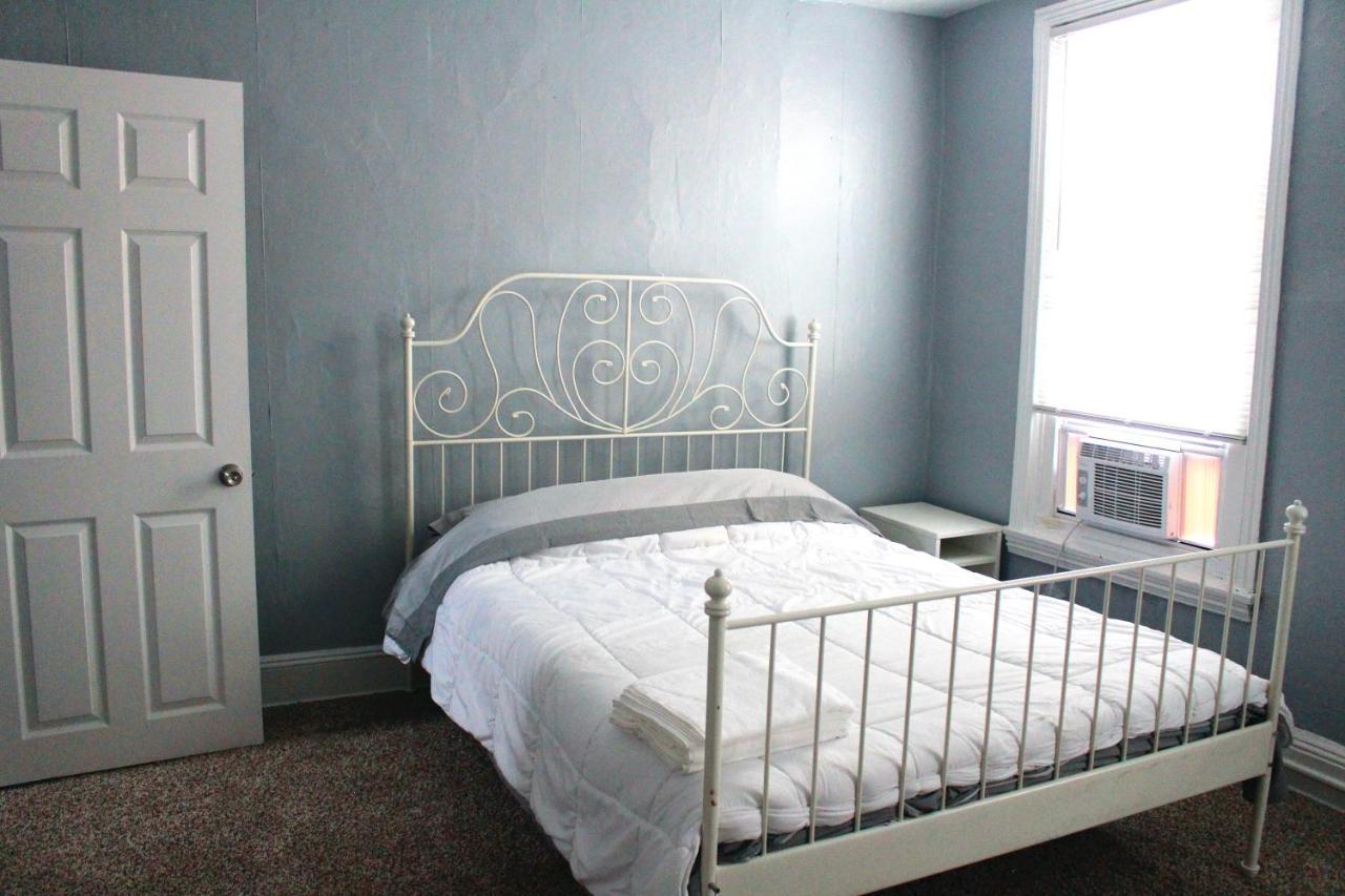 Clover 2900 - Apartment And Rooms With Private Bathroom Near Washington Ave South Philly Philadelphia Exterior photo