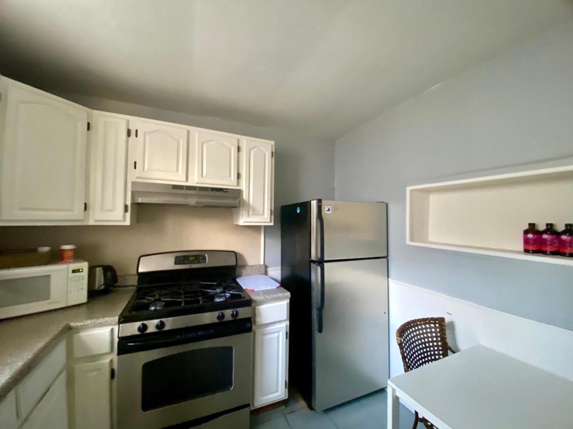 Clover 2900 - Apartment And Rooms With Private Bathroom Near Washington Ave South Philly Philadelphia Exterior photo