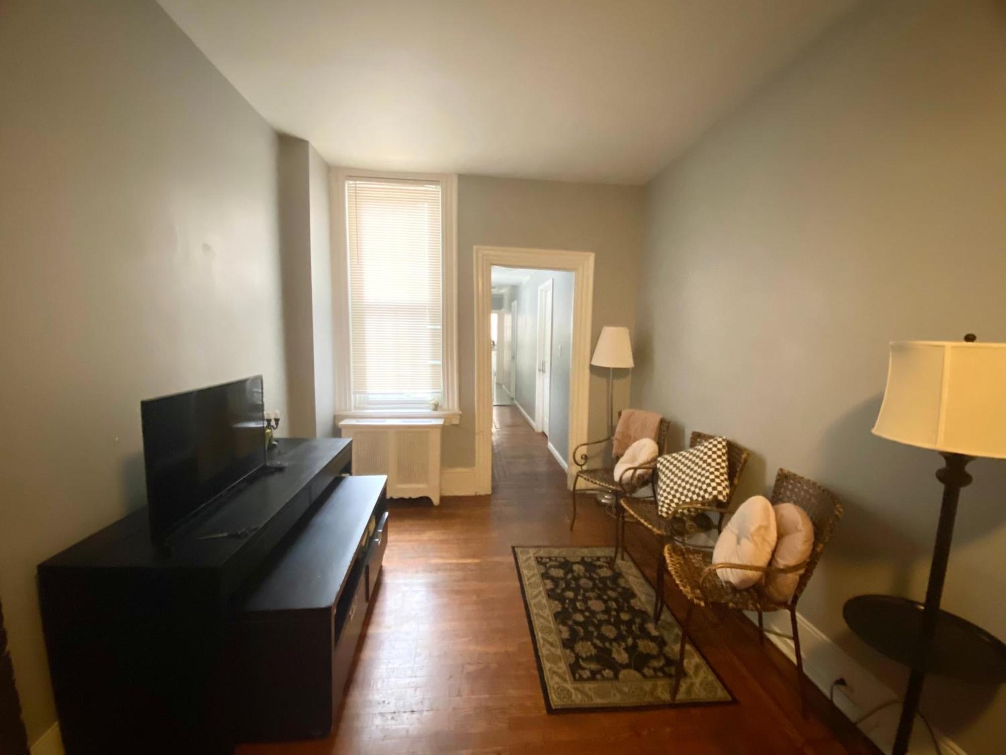 Clover 2900 - Apartment And Rooms With Private Bathroom Near Washington Ave South Philly Philadelphia Exterior photo