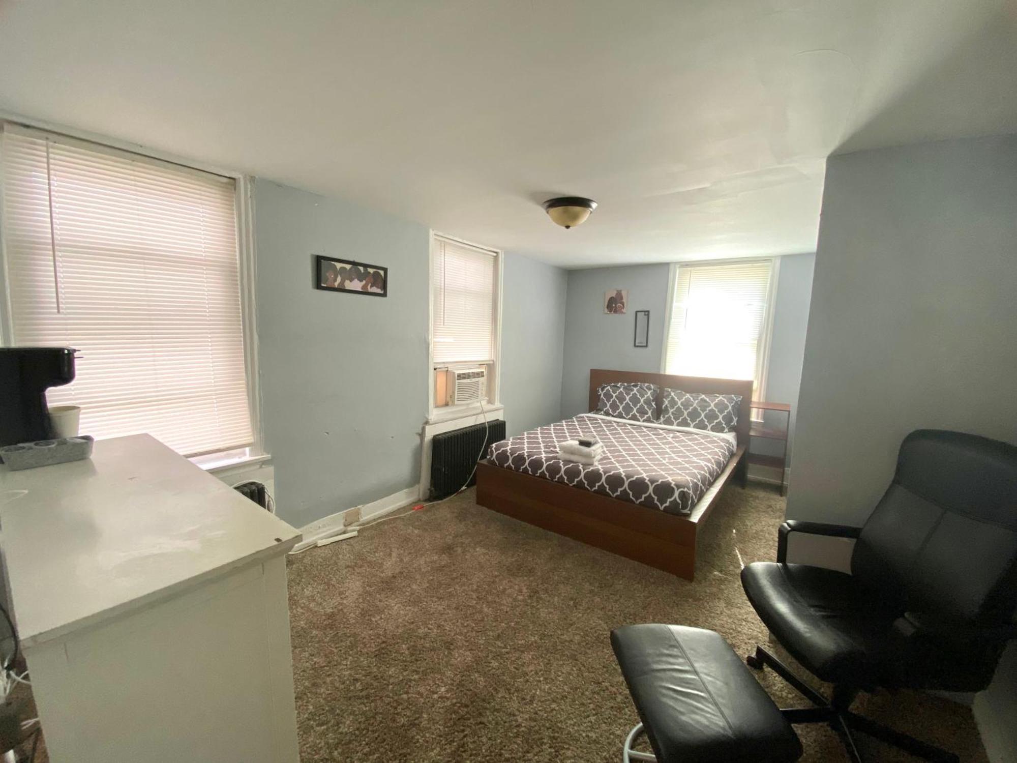 Clover 2900 - Apartment And Rooms With Private Bathroom Near Washington Ave South Philly Philadelphia Exterior photo